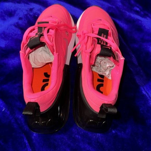 Brand new no box woman’s Nike Air - Picture 4 of 8